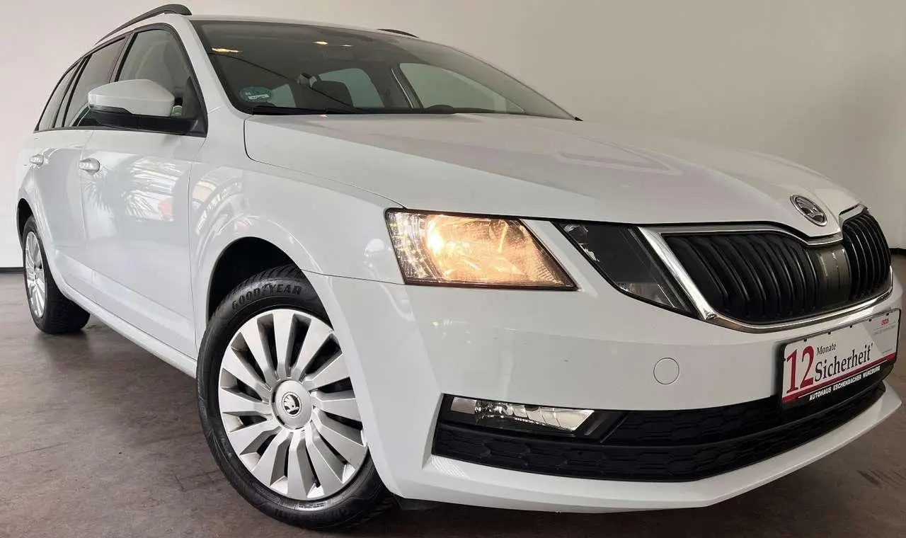 Photo 1 : Skoda Octavia 2017 Essence