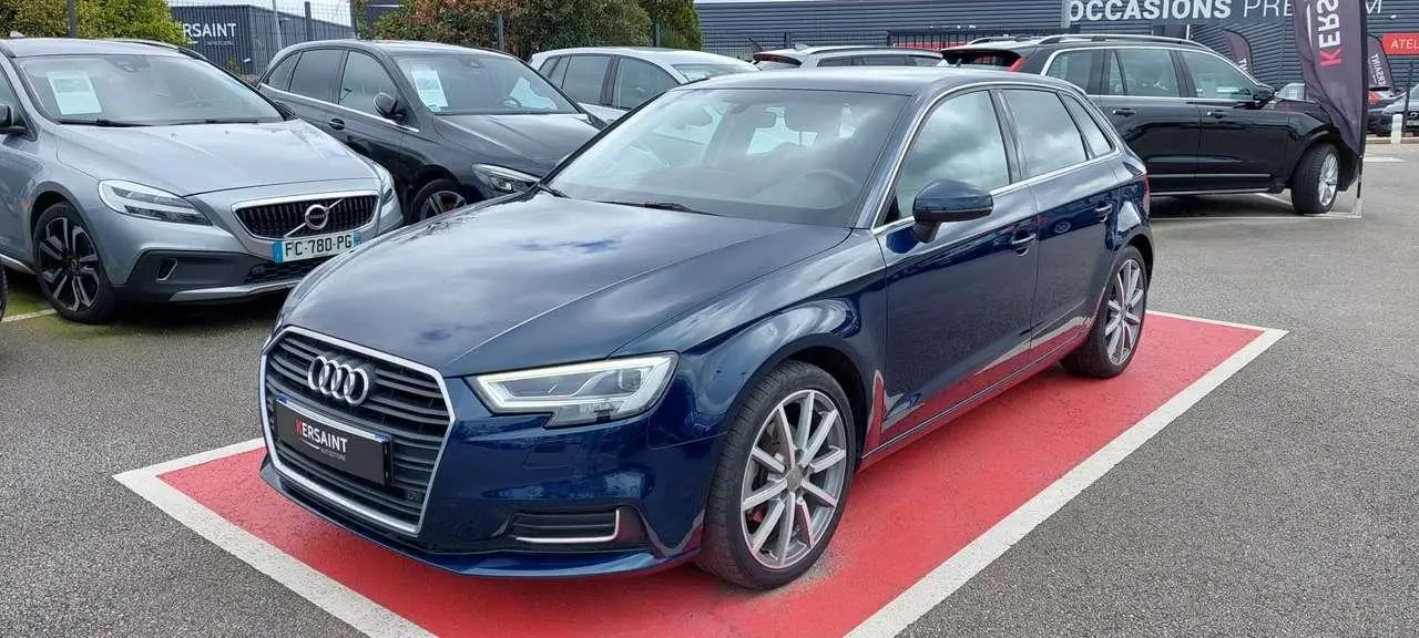 Photo 1 : Audi A3 2018 Essence