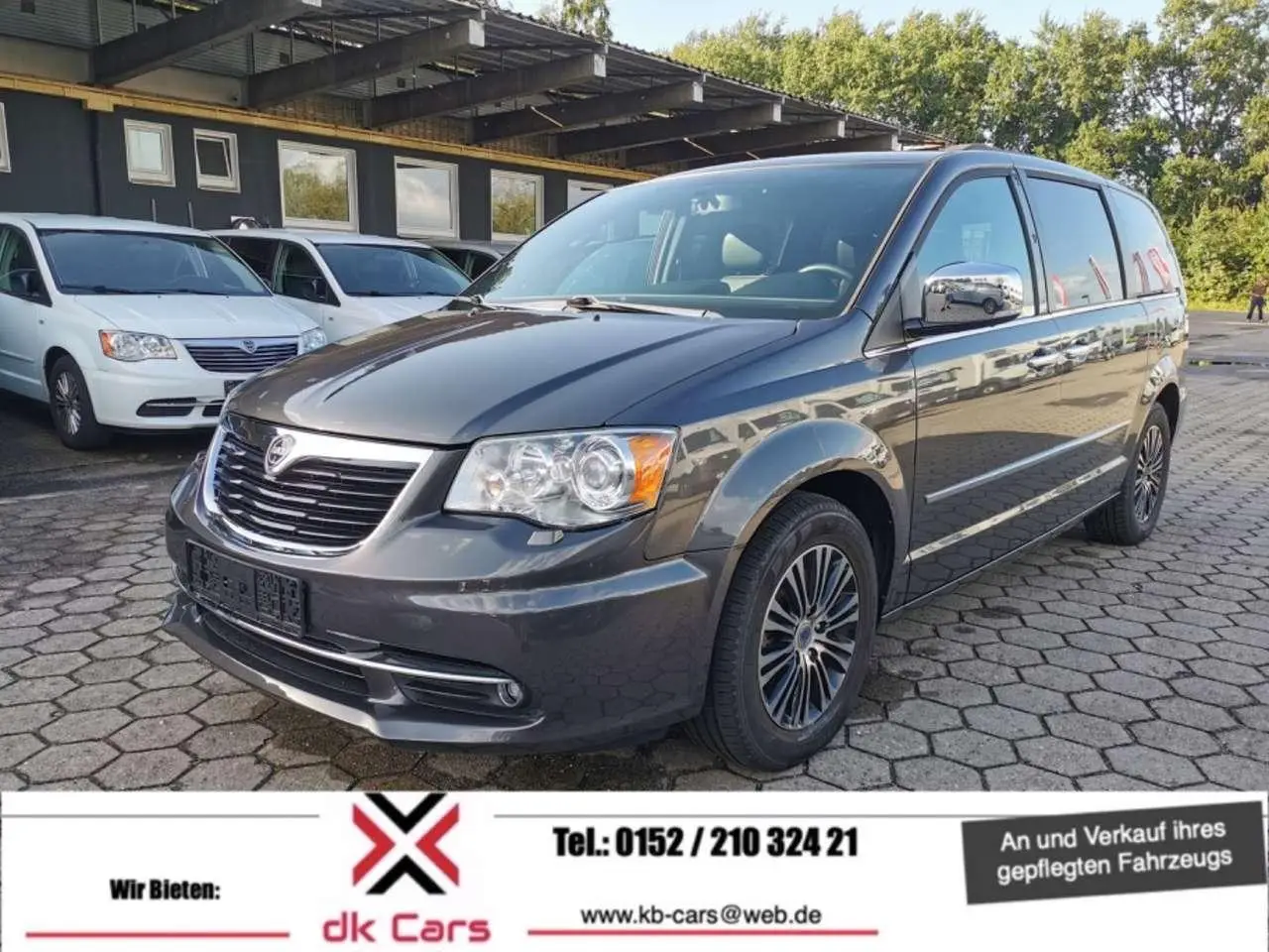 Photo 1 : Lancia Voyager 2015 Diesel