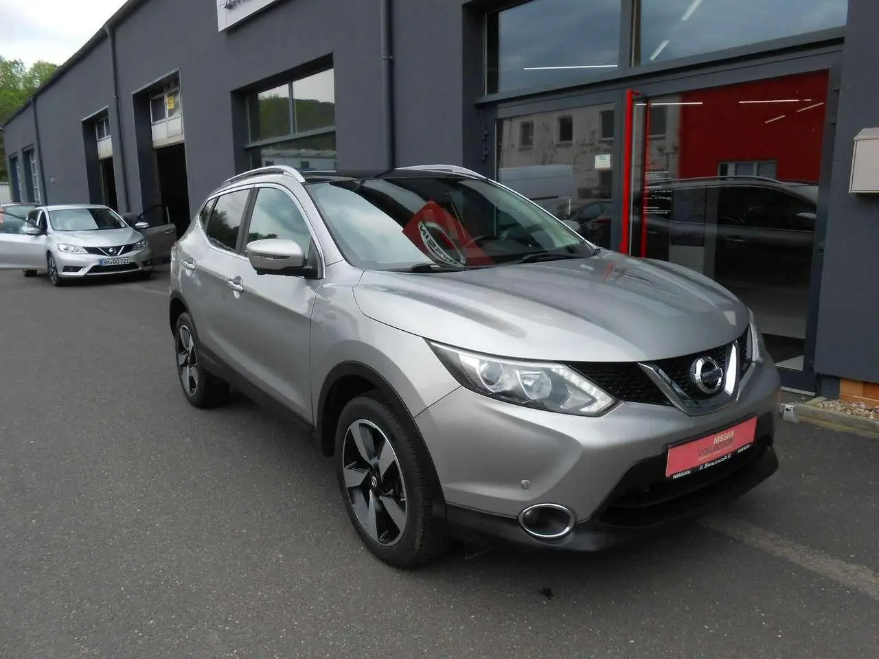 Photo 1 : Nissan Qashqai 2015 Essence