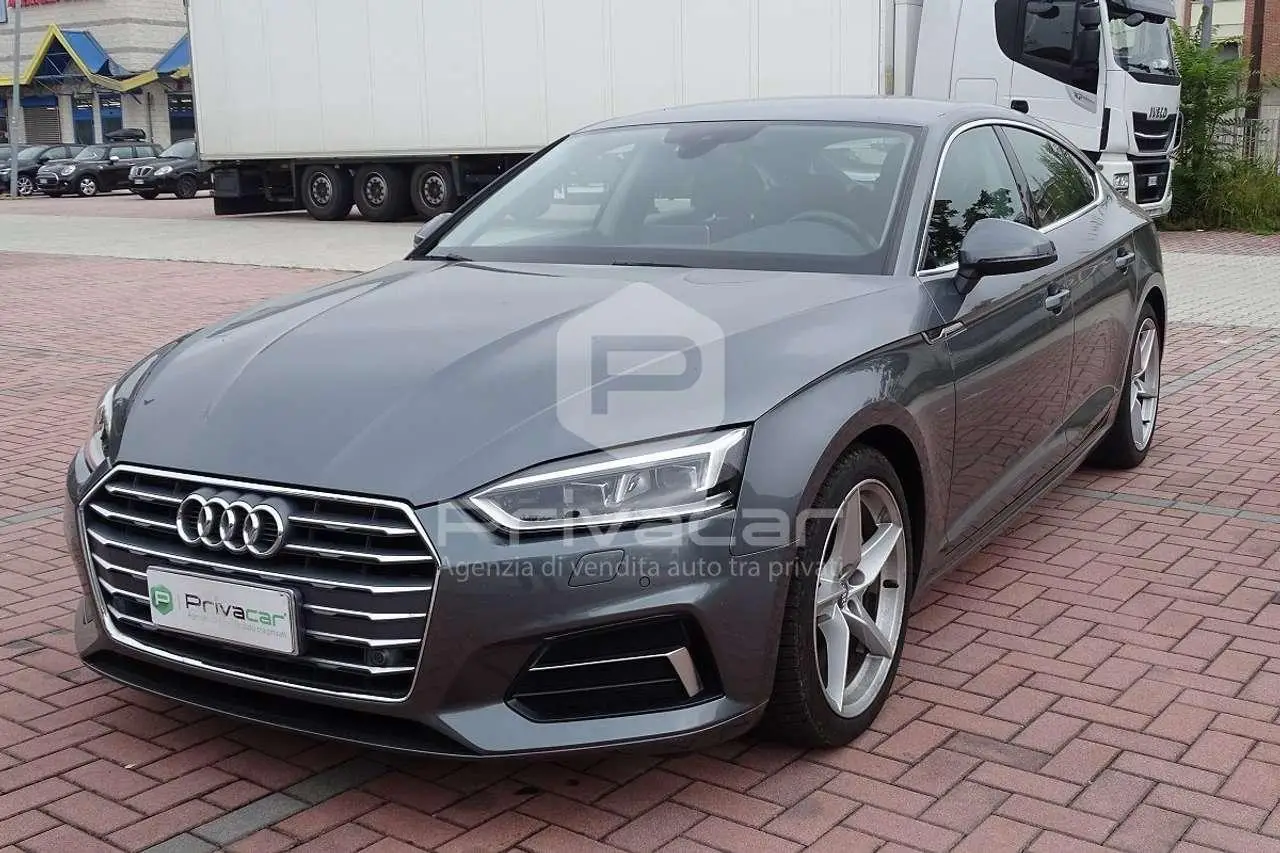 Photo 1 : Audi A5 2019 Diesel