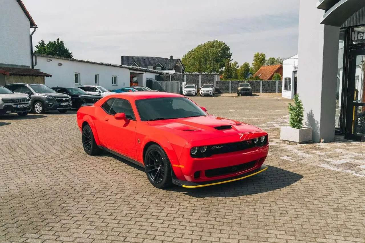 Photo 1 : Dodge Challenger 2024 Essence