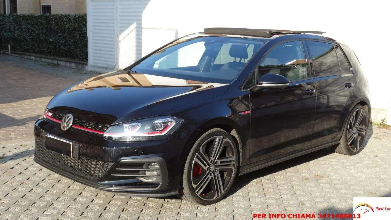 Photo 1 : Volkswagen Golf 2020 Essence