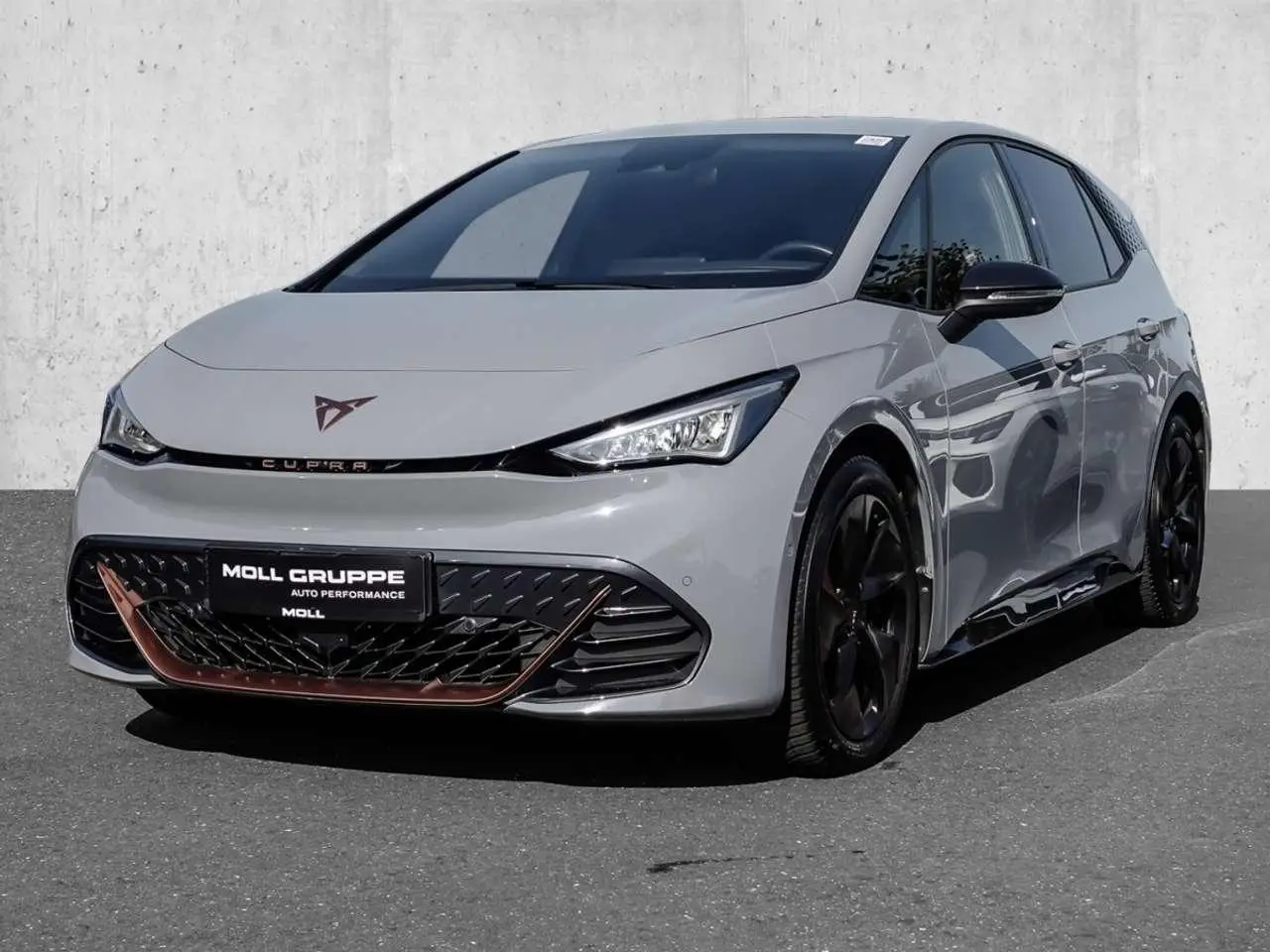 Photo 1 : Cupra Born 2023 Électrique