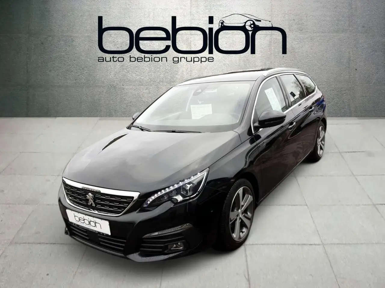 Photo 1 : Peugeot 308 2019 Petrol