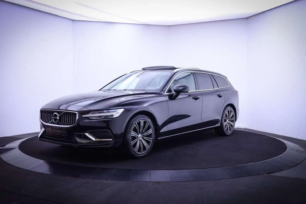 Photo 1 : Volvo V60 2020 Petrol