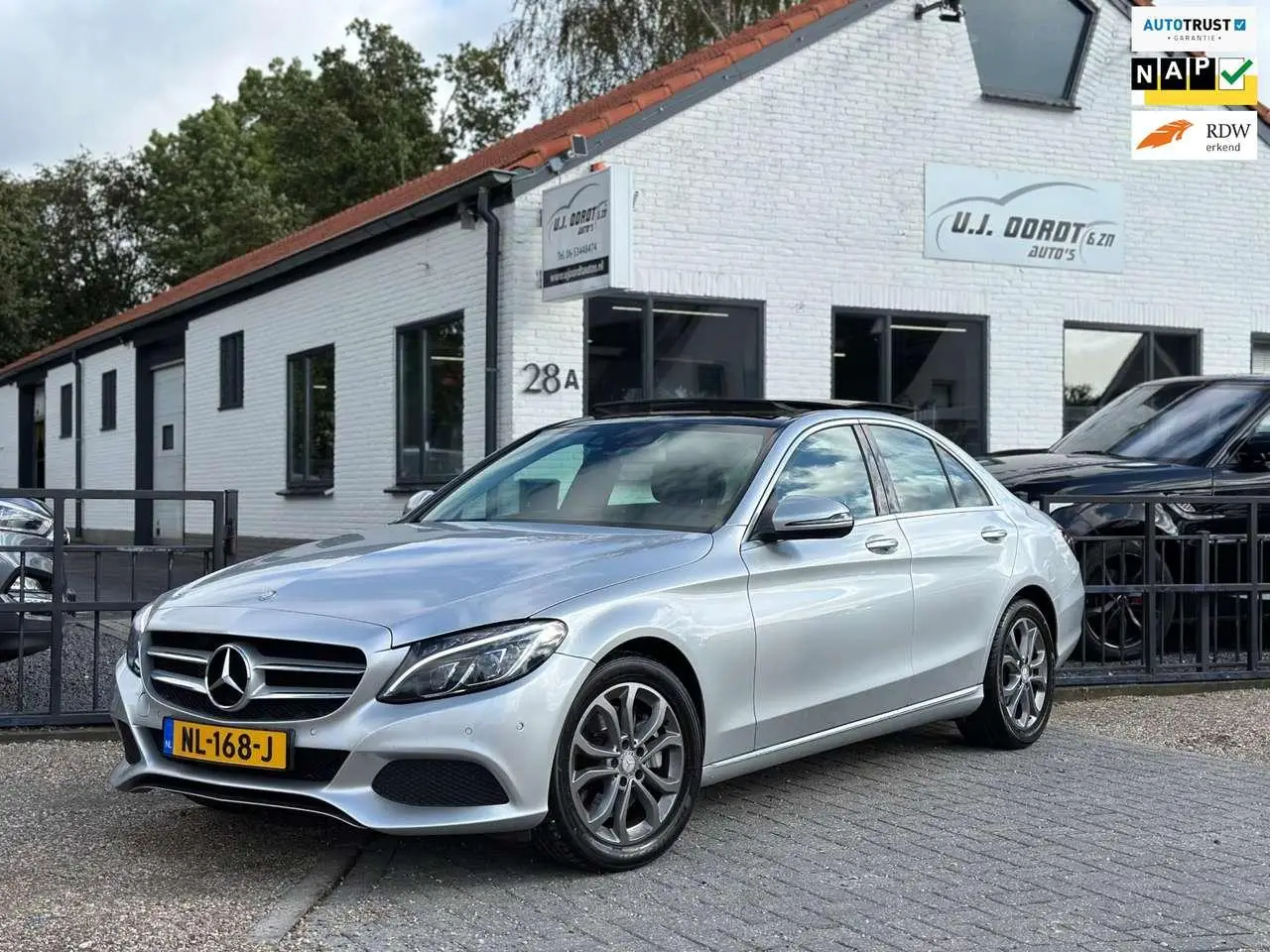 Photo 1 : Mercedes-benz Classe C 2015 Petrol