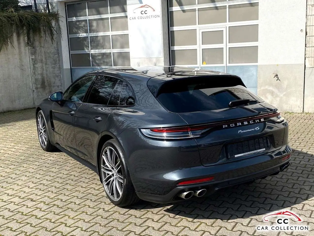 Photo 1 : Porsche Panamera 2022 Petrol