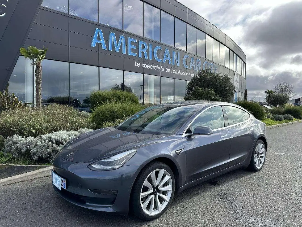 Photo 1 : Tesla Model 3 2019 Électrique