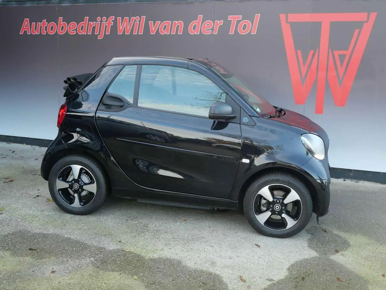 Photo 1 : Smart Fortwo 2021 Electric