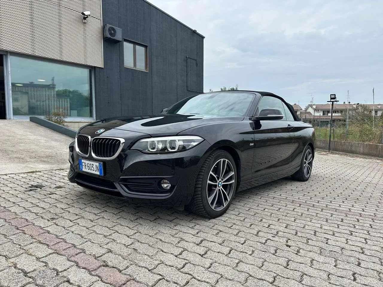 Photo 1 : Bmw Serie 2 2018 Diesel