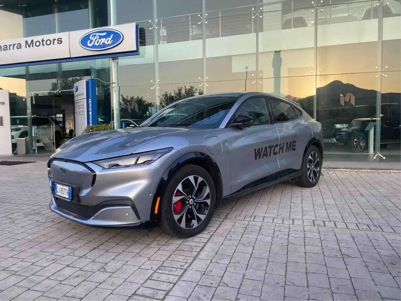 Photo 1 : Ford Mustang 2022 Électrique