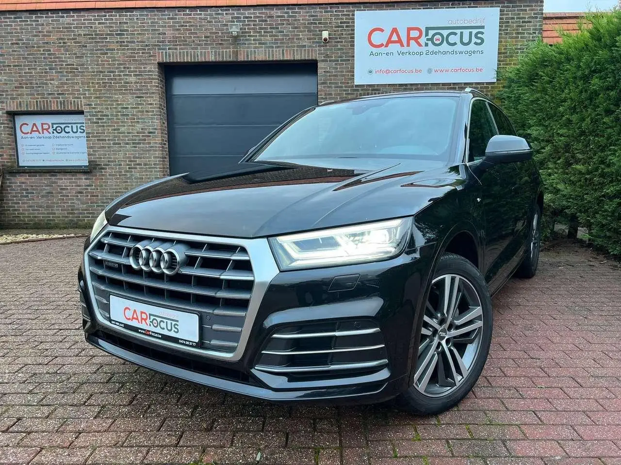 Photo 1 : Audi Q5 2018 Diesel