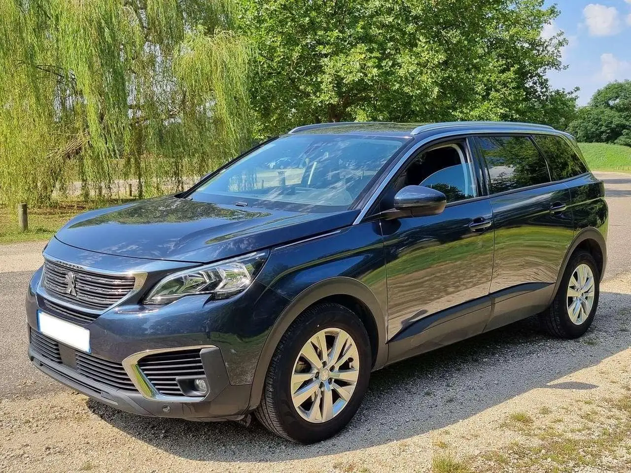 Photo 1 : Peugeot 5008 2019 Diesel