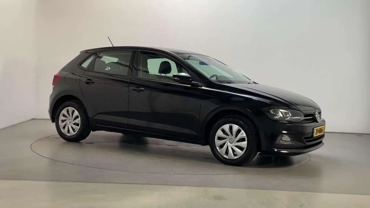 Photo 1 : Volkswagen Polo 2019 Petrol