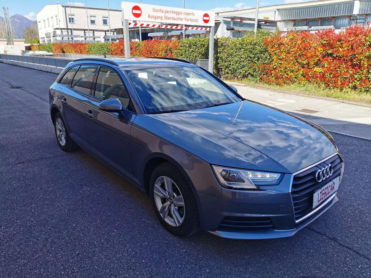 Photo 1 : Audi A4 2018 Diesel