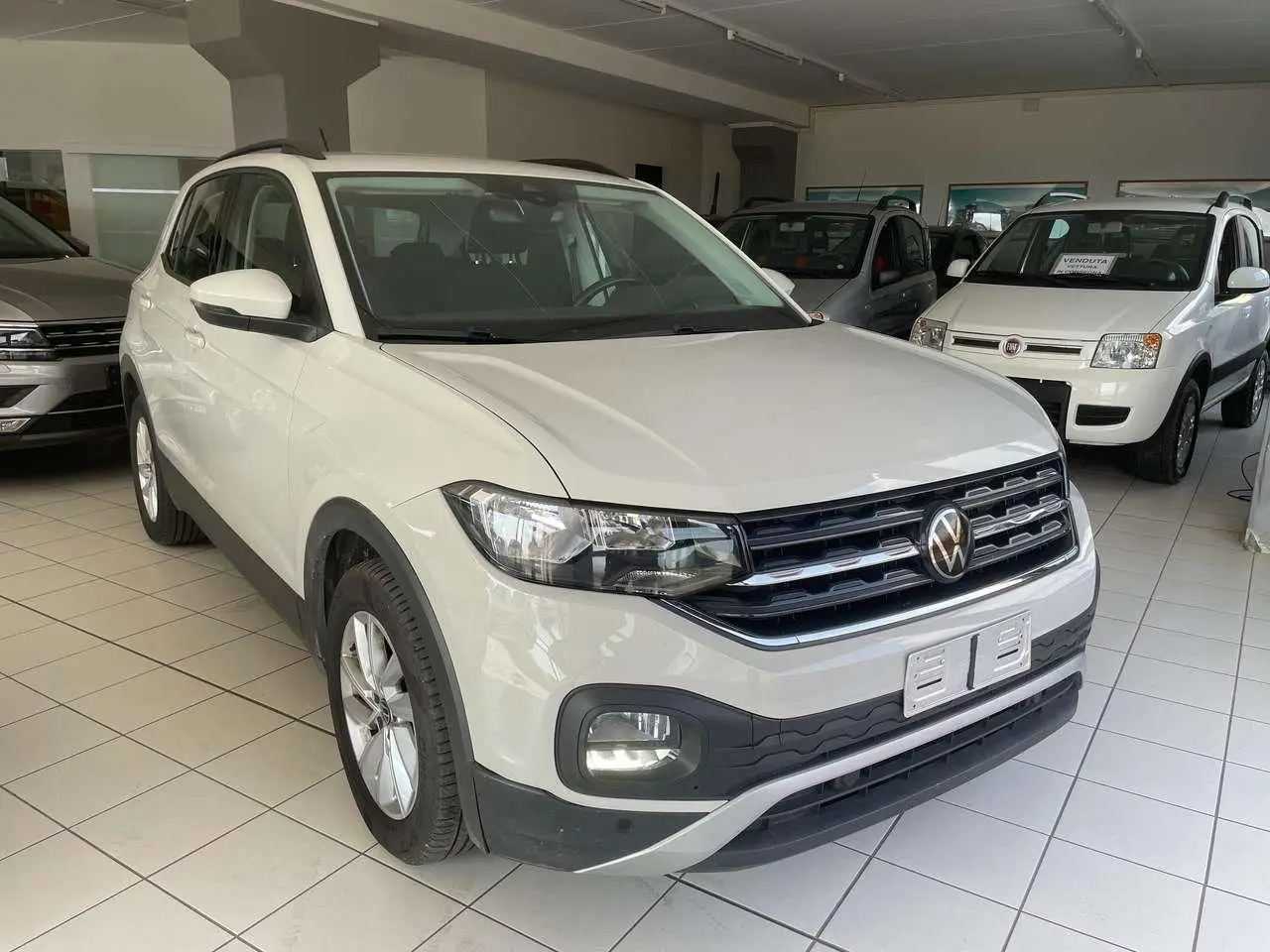 Photo 1 : Volkswagen T-cross 2022 Petrol