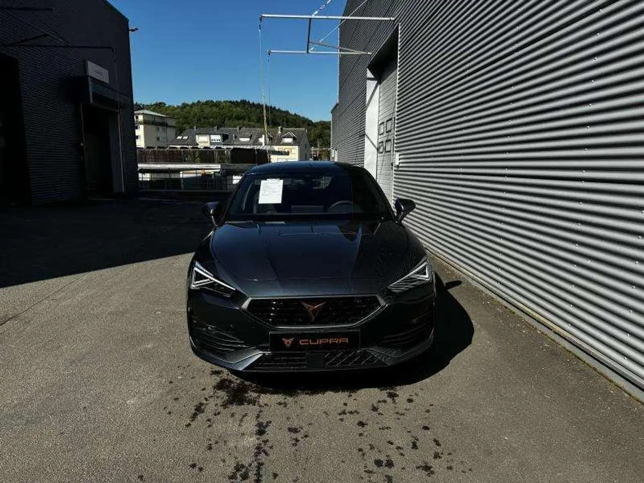 Photo 1 : Cupra Leon 2024 Hybrid