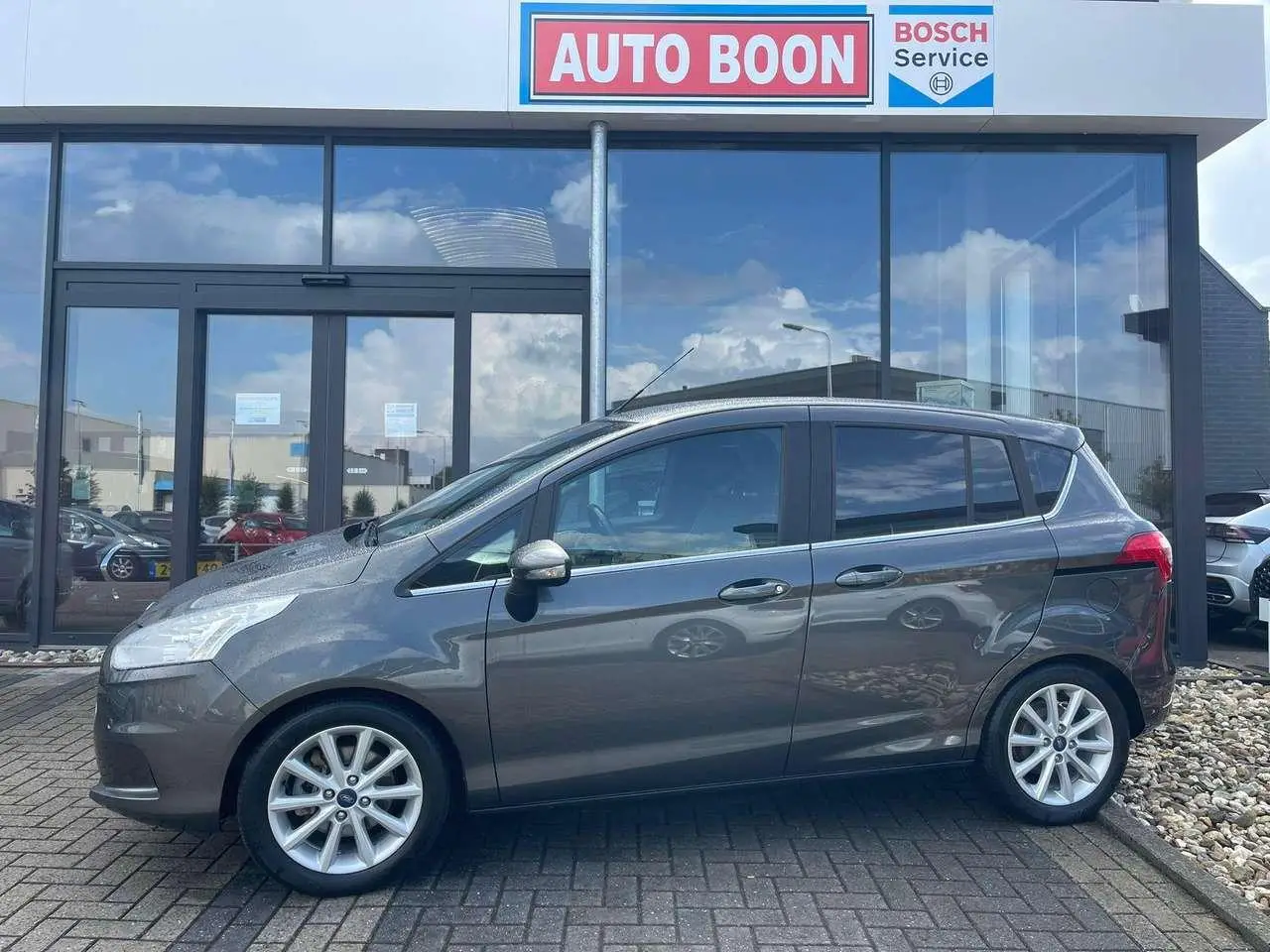 Photo 1 : Ford B-max 2018 Petrol