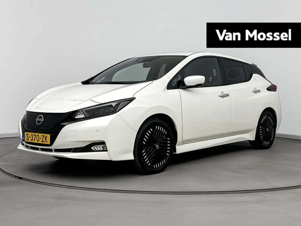 Photo 1 : Nissan Leaf 2022 Electric