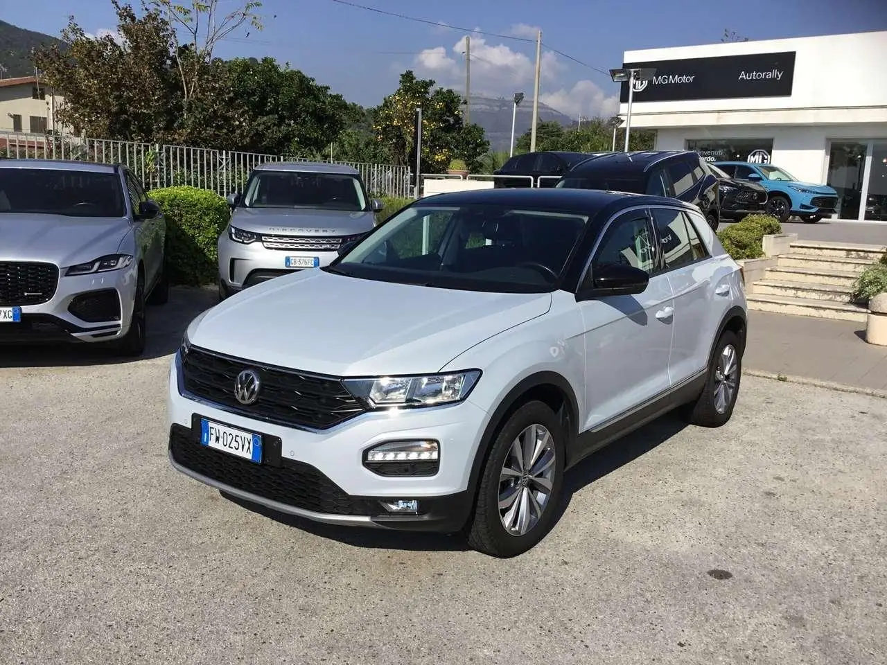 Photo 1 : Volkswagen T-roc 2019 Petrol