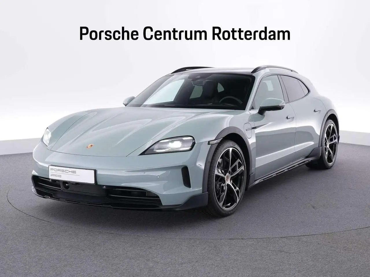 Photo 1 : Porsche Taycan 2024 Électrique