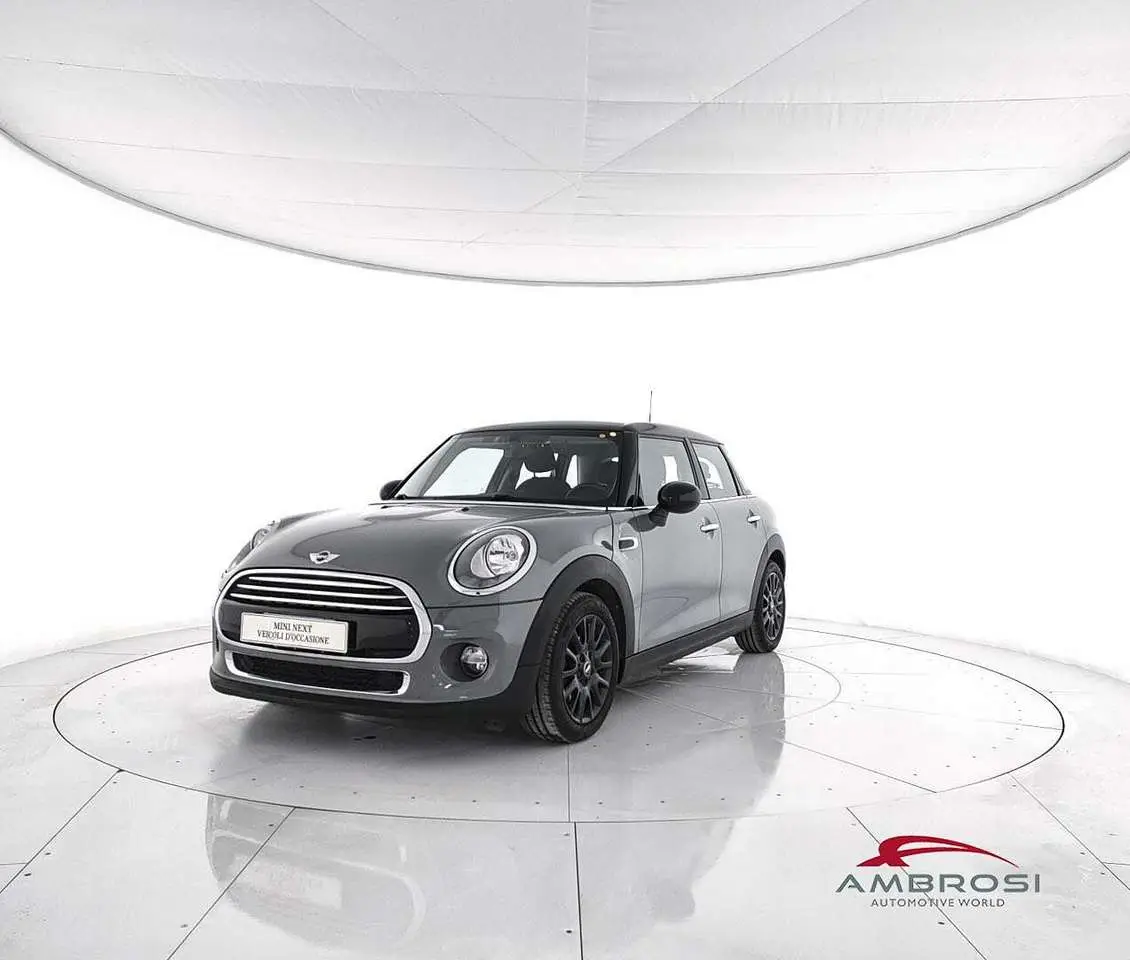 Photo 1 : Mini Cooper 2017 Diesel