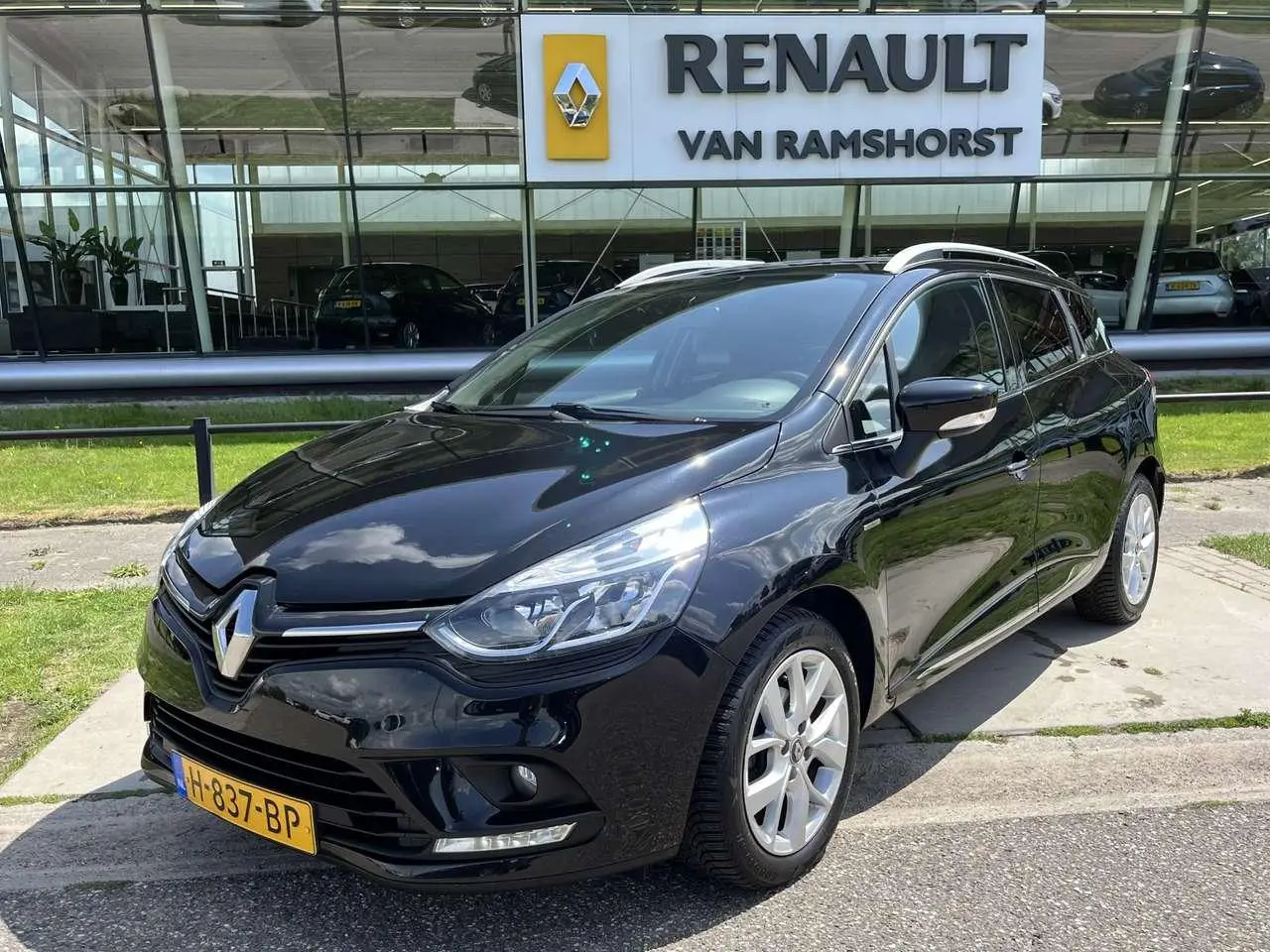 Photo 1 : Renault Clio 2020 Essence