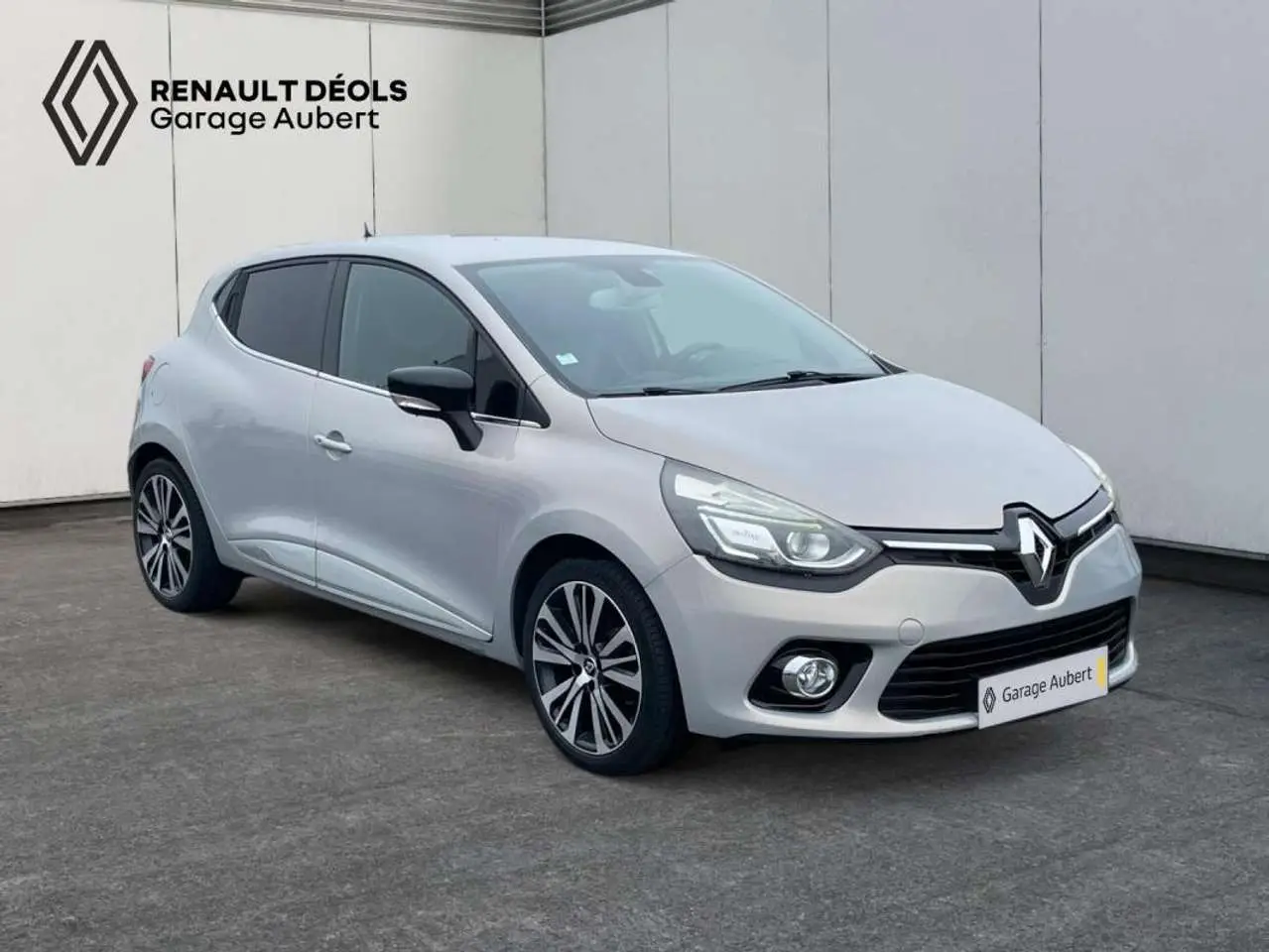 Photo 1 : Renault Clio 2016 Petrol