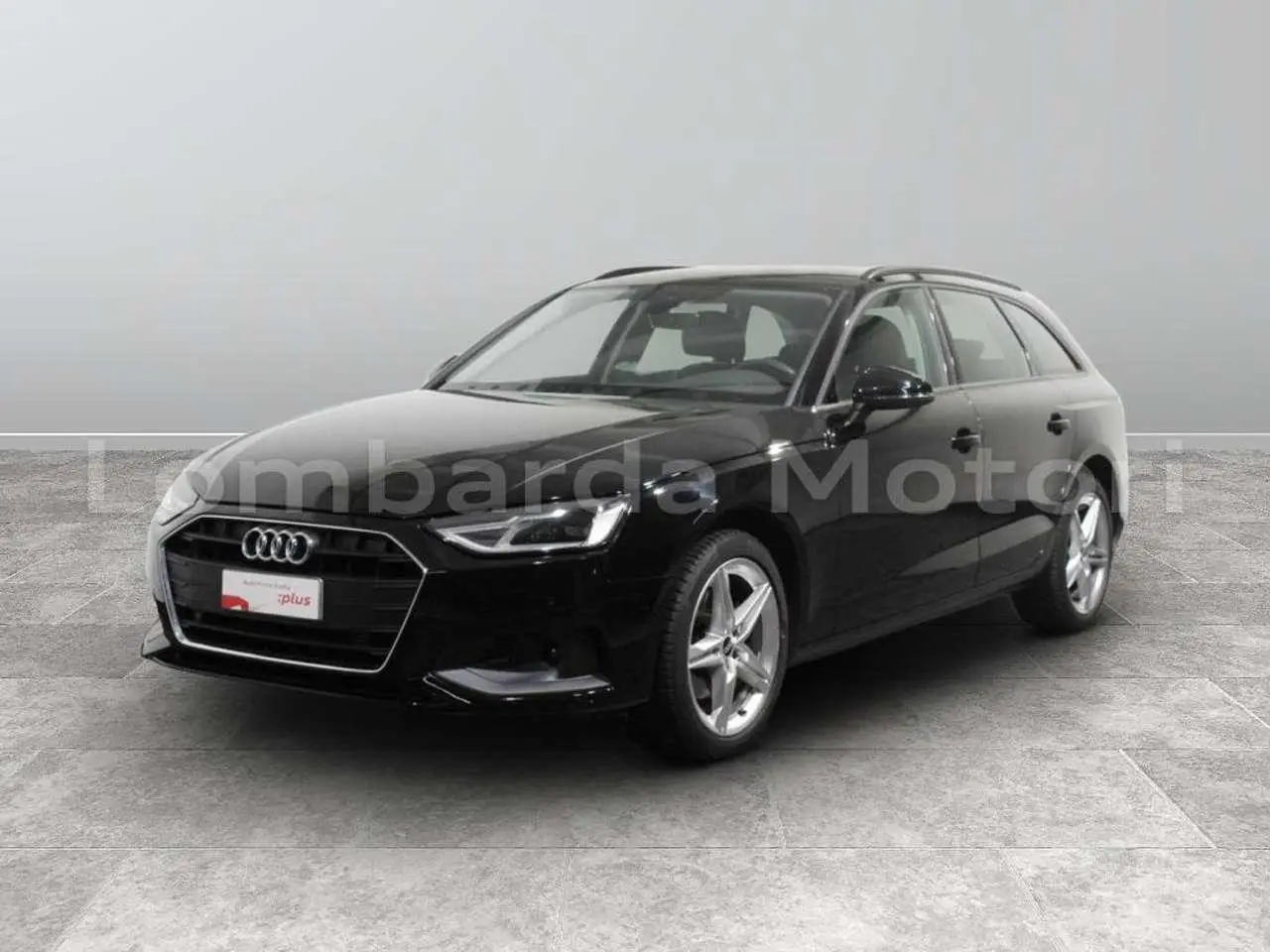 Photo 1 : Audi A4 2021 Hybride