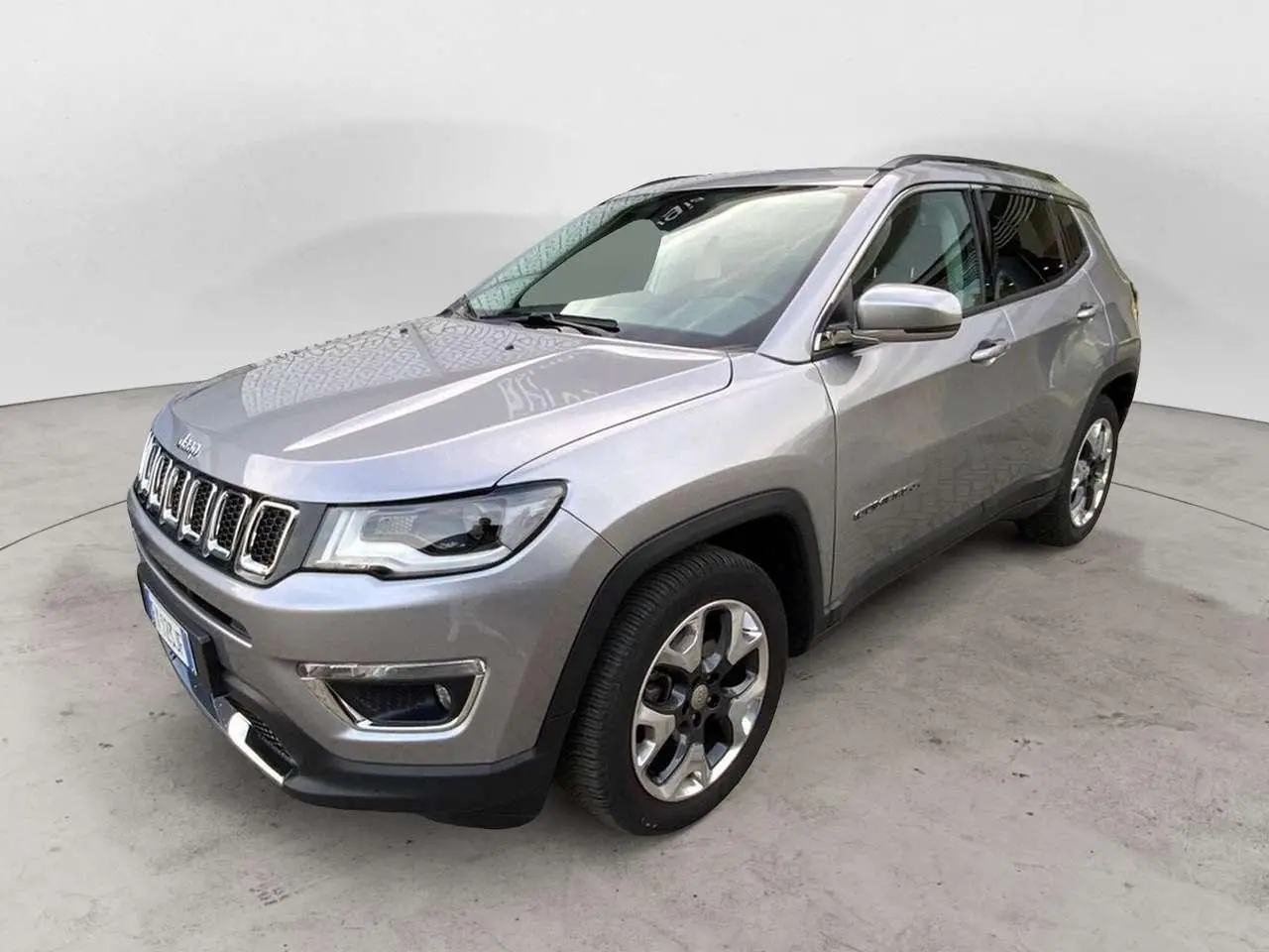 Photo 1 : Jeep Compass 2019 Petrol