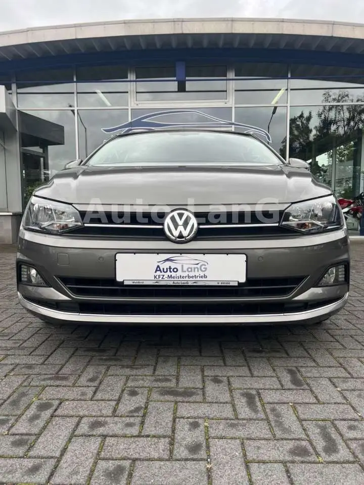 Photo 1 : Volkswagen Polo 2019 Petrol