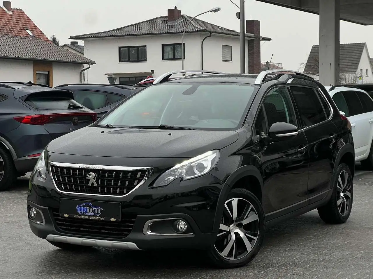 Photo 1 : Peugeot 2008 2019 Petrol