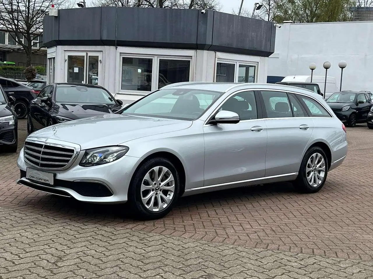 Photo 1 : Mercedes-benz Classe E 2017 Essence