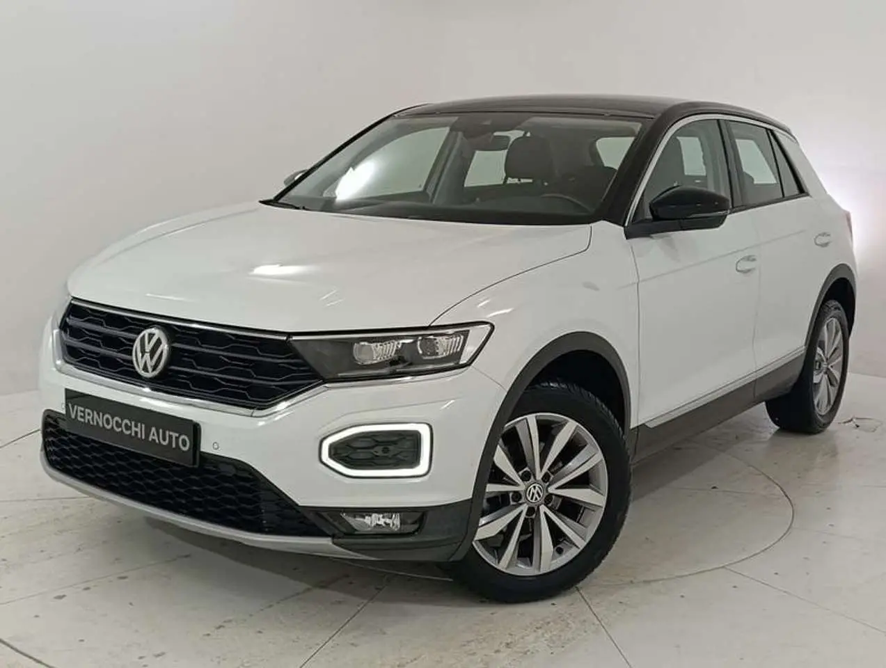 Photo 1 : Volkswagen T-roc 2019 Essence