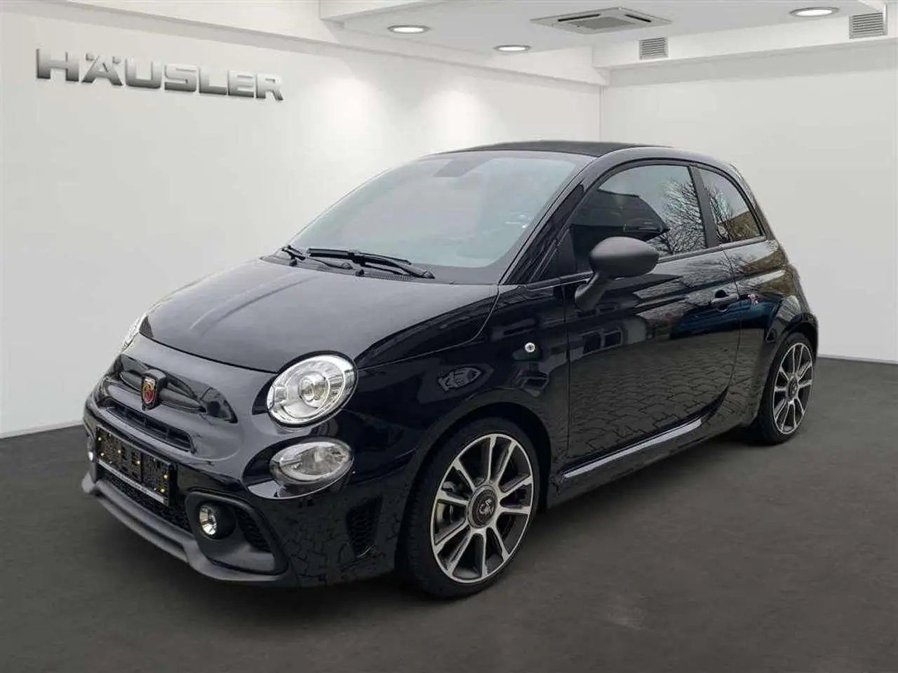 Photo 1 : Abarth 595 2023 Petrol