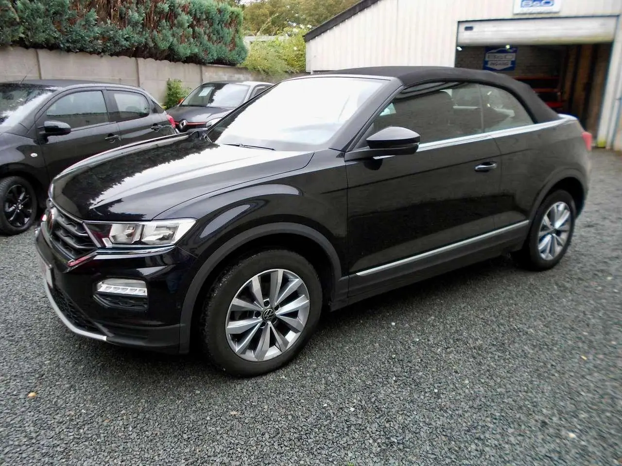 Photo 1 : Volkswagen T-roc 2021 Petrol