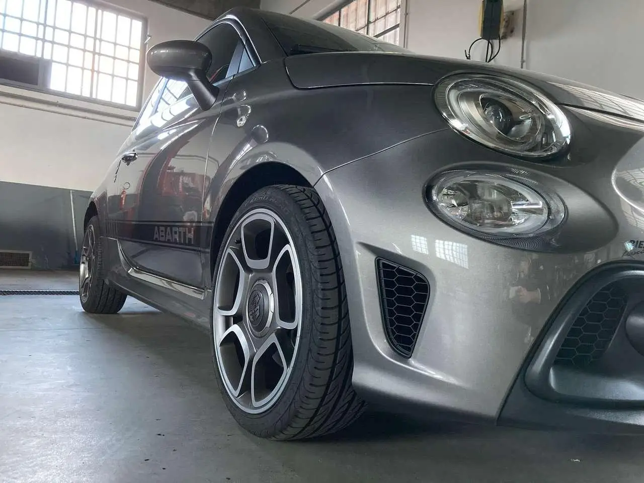 Photo 1 : Abarth 595 2019 Petrol