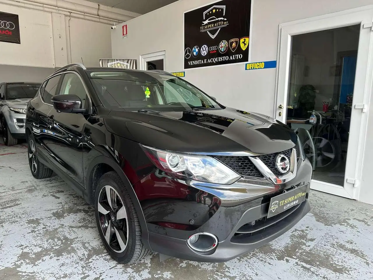 Photo 1 : Nissan Qashqai 2017 Diesel