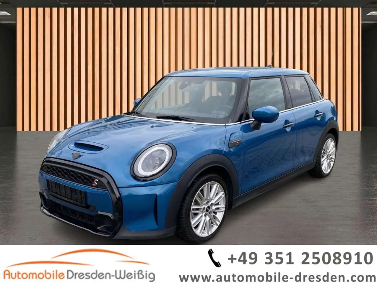 Photo 1 : Mini Cooper 2023 Petrol