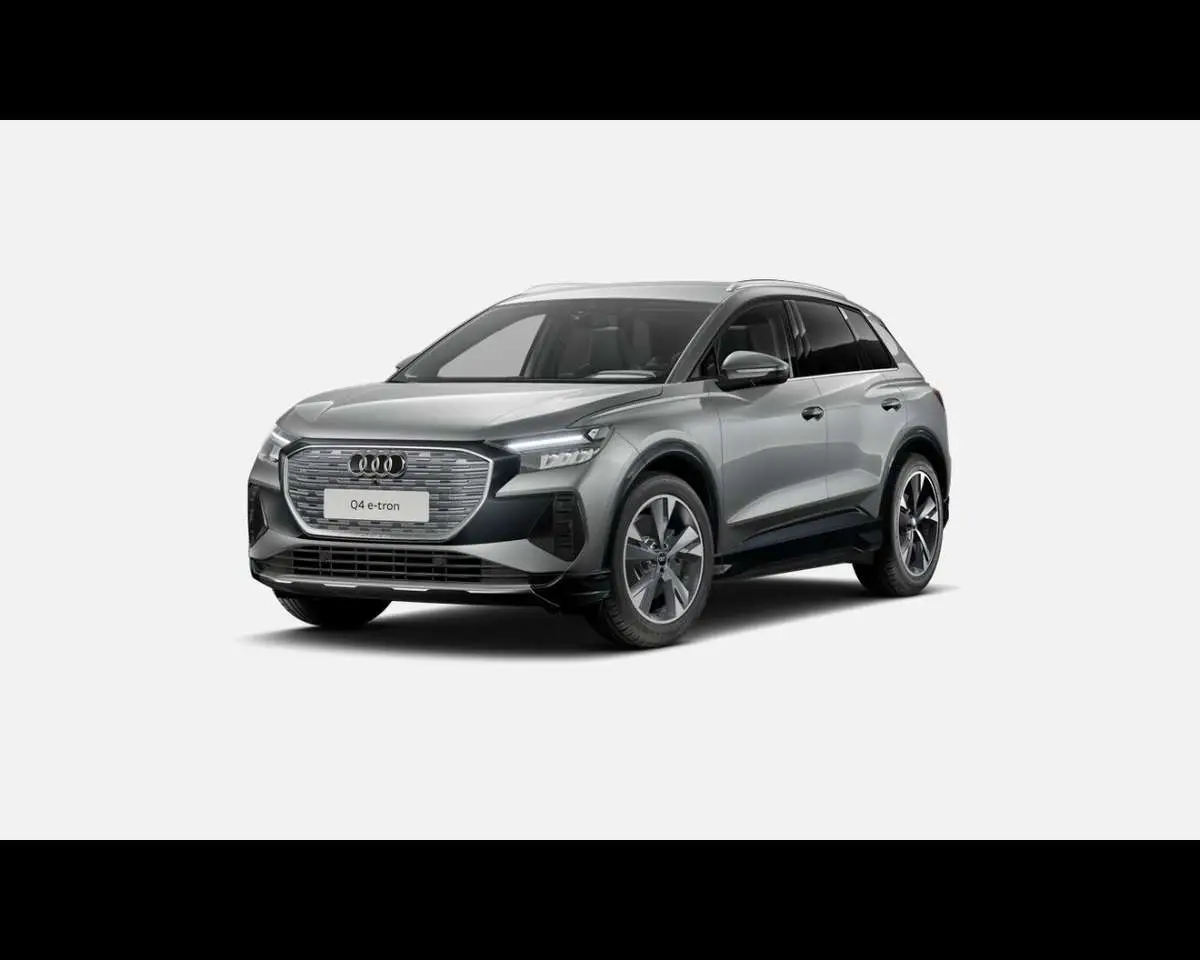 Photo 1 : Audi Q4 2024 Electric