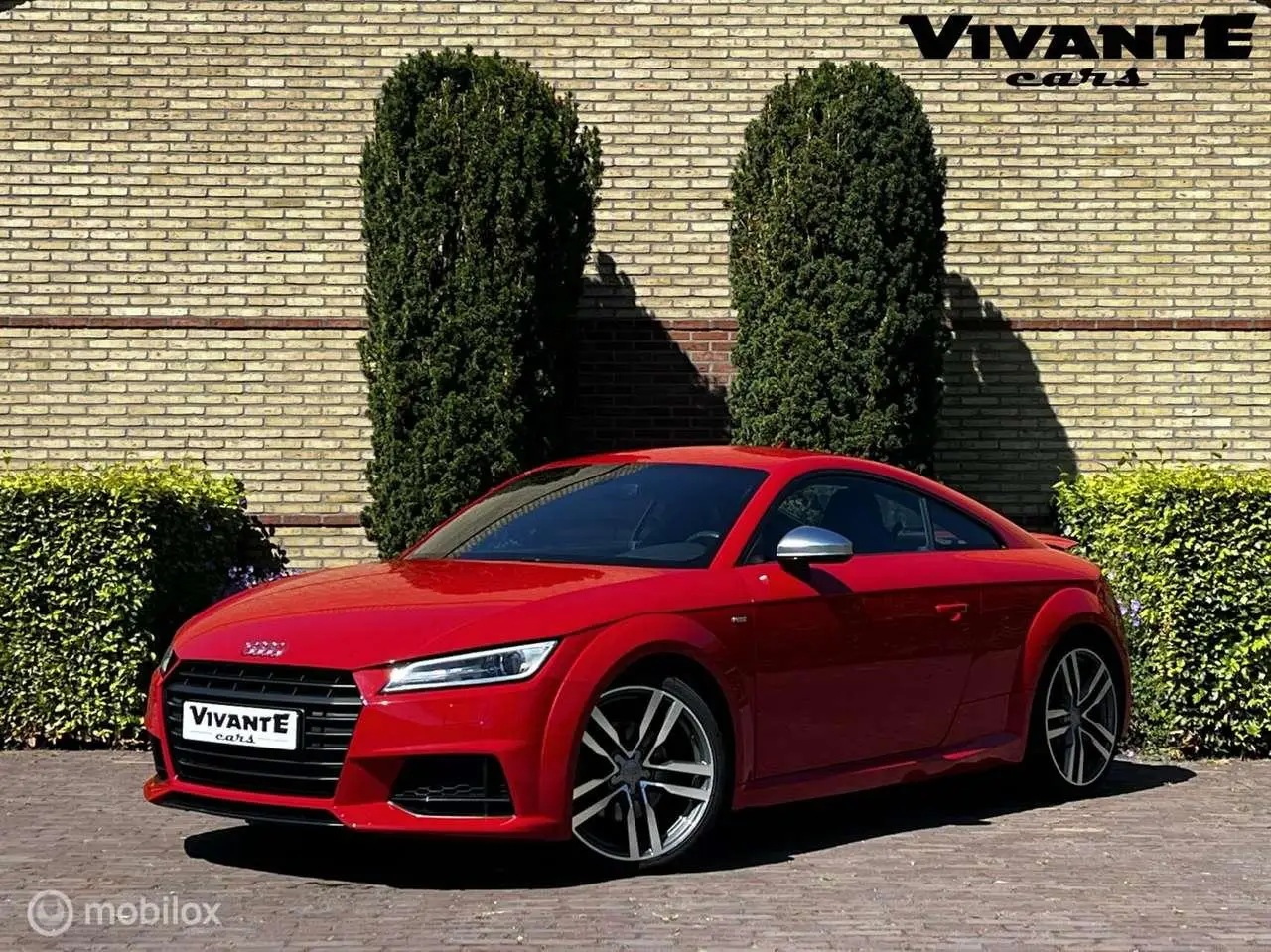 Photo 1 : Audi Tt 2016 Petrol