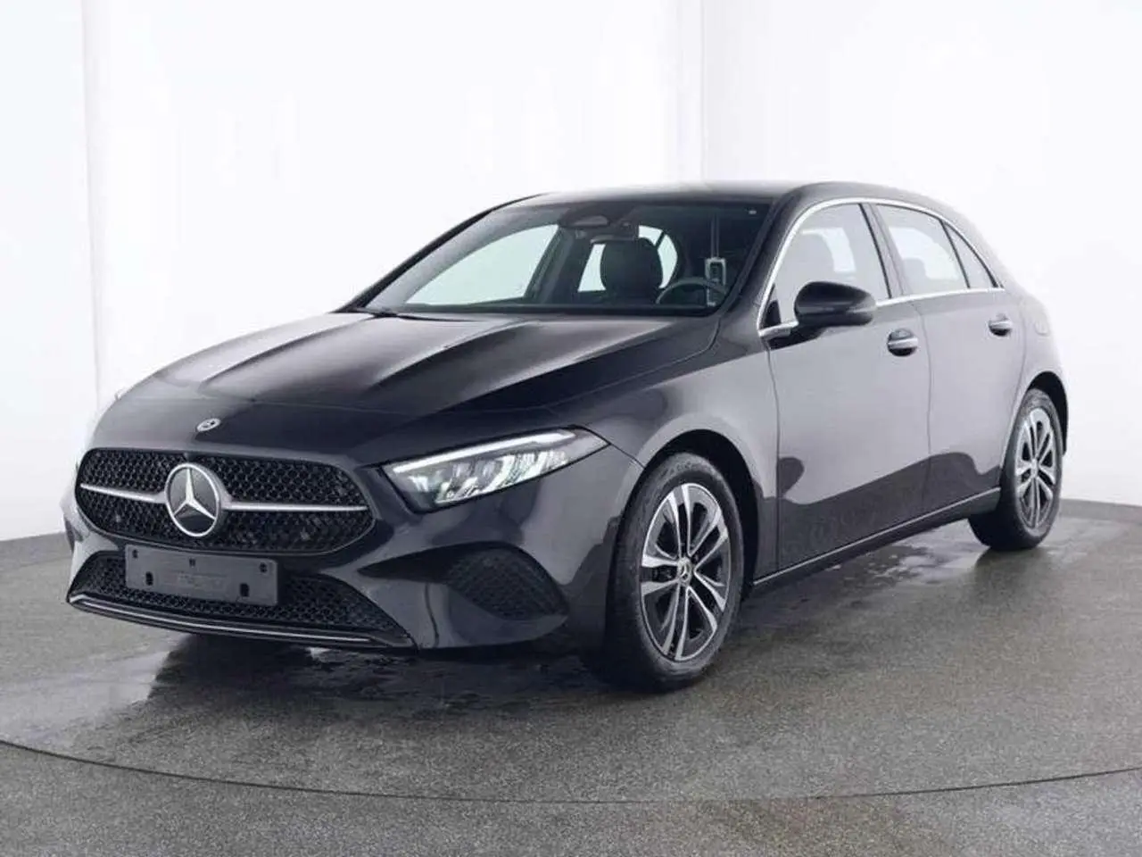 Photo 1 : Mercedes-benz Classe A 2023 Hybrid