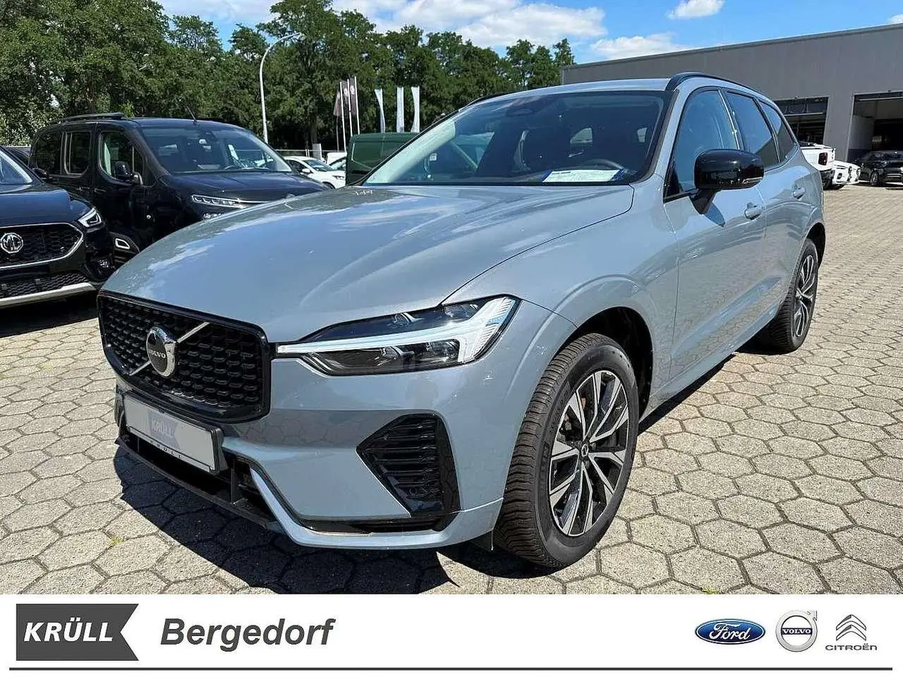 Photo 1 : Volvo Xc60 2023 Petrol