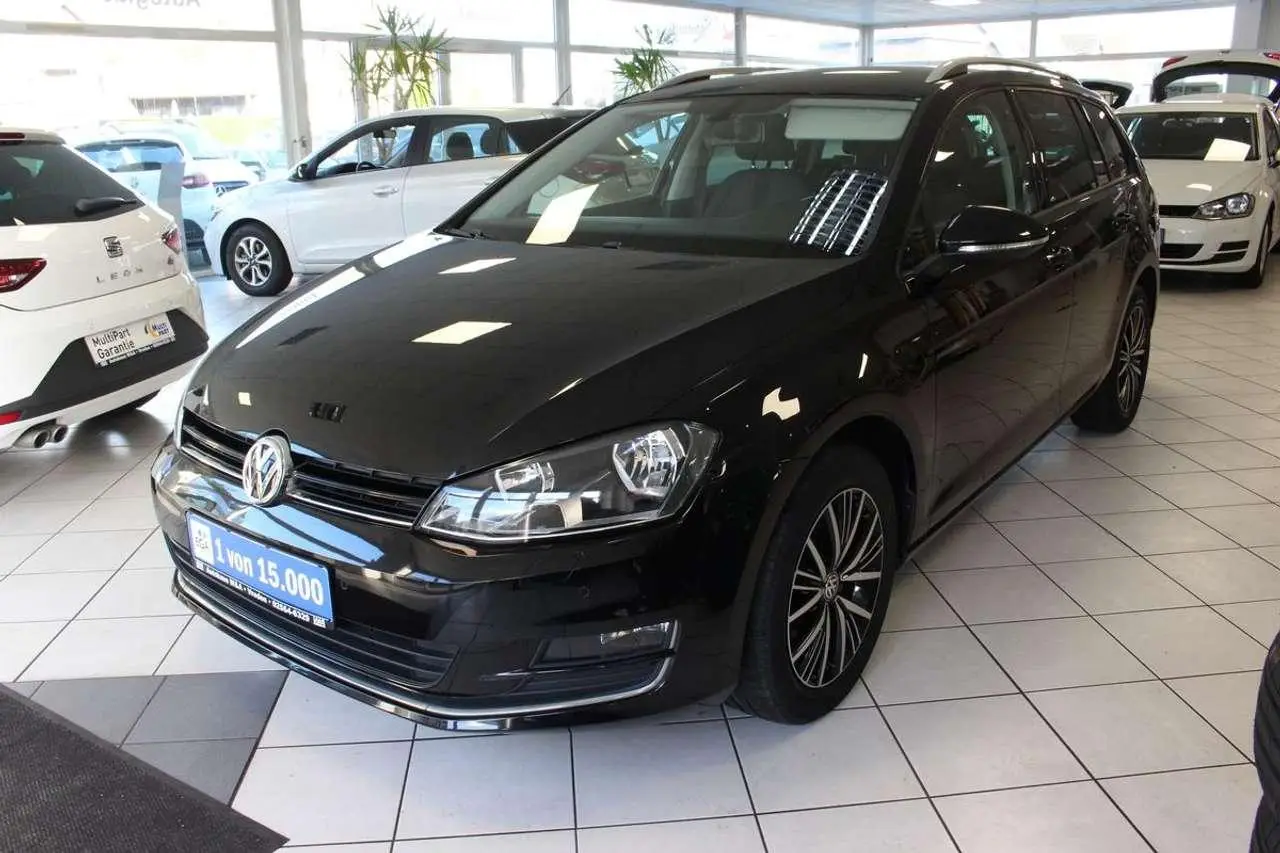 Photo 1 : Volkswagen Golf 2017 Diesel