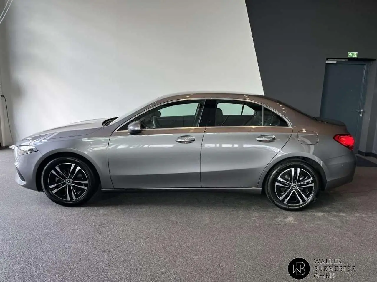 Photo 1 : Mercedes-benz Classe A 2023 Essence