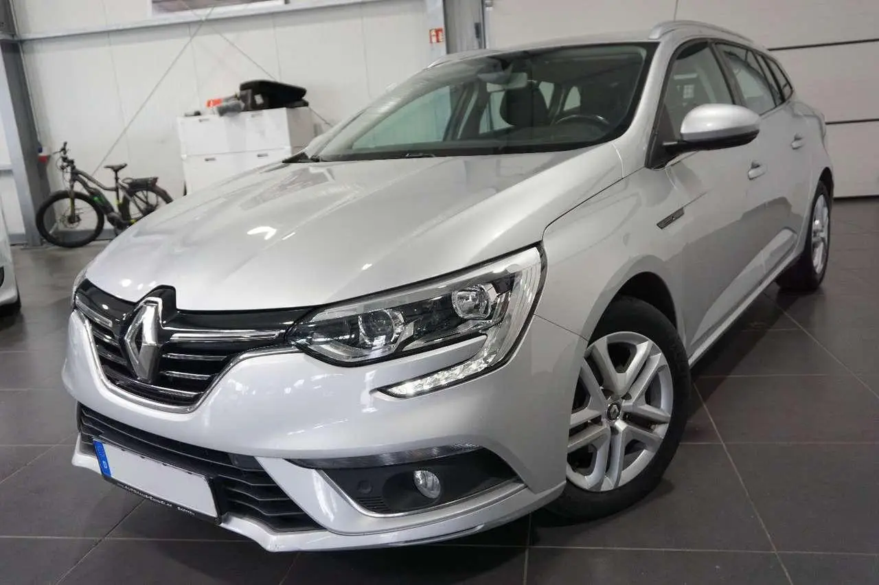 Photo 1 : Renault Megane 2017 Diesel