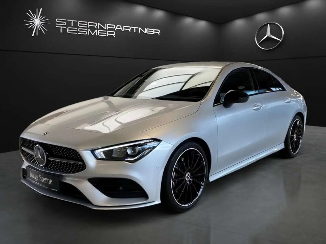 Photo 1 : Mercedes-benz Classe Cla 2023 Essence