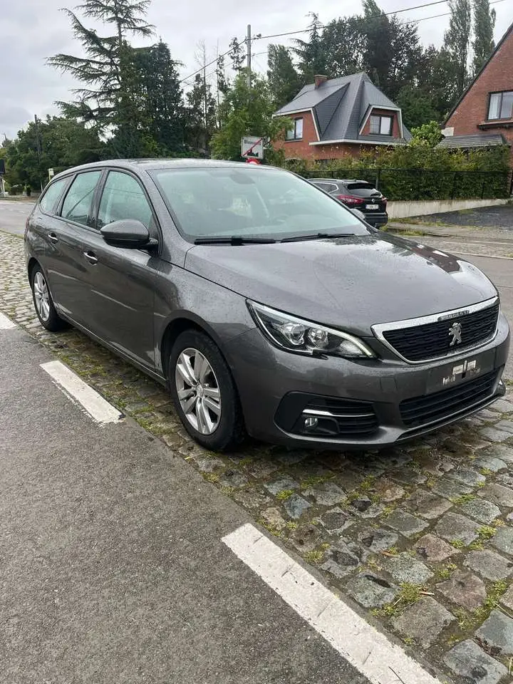 Photo 1 : Peugeot 308 2020 Diesel