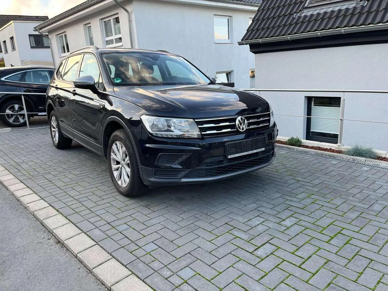 Photo 1 : Volkswagen Tiguan 2019 Essence